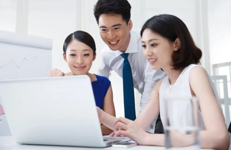 Ingin Jadi Sales Representative yang Profesional? Wajib Kuasai 5 Skill Ini